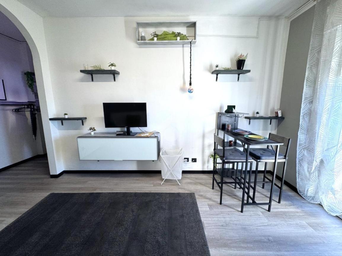 Goodvibeshouse Con Idromassaggio Apartment มิลาน ภายนอก รูปภาพ
